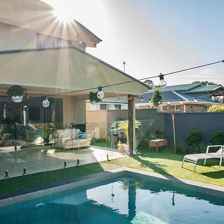 Beach Escape Magnesium Pool Dog Happy Gc Airport Apartment Gold Coast Exterior photo