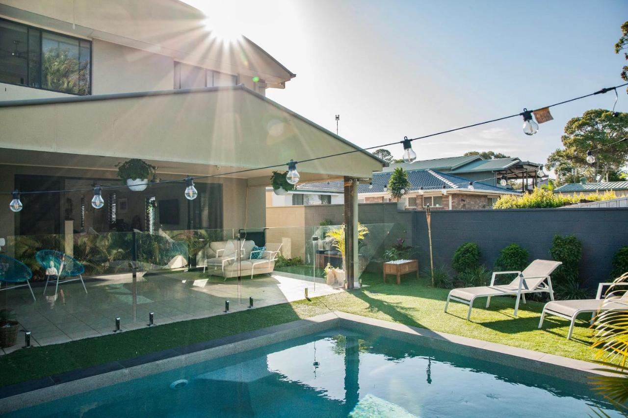 Beach Escape Magnesium Pool Dog Happy Gc Airport Apartment Gold Coast Exterior photo